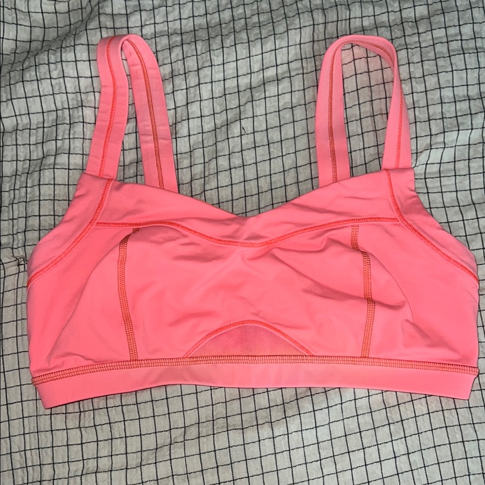 Lululemon run engage bra